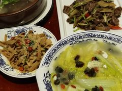 爽脆牛肉丝-珍宝楼