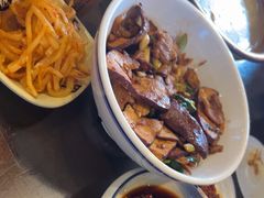-富正毅三下锅·湘西韵味(天门山索道店)