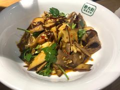 -费大厨辣椒炒肉(万家丽一店)