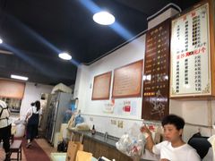 -黔肠旺面馆(八鸽岩店)