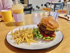 -HELLO 27 意面·沙拉·帕尼尼