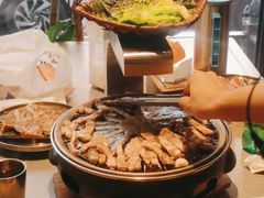 -草家酱蟹炭火烤肉店(珲春南路一店)