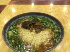 -老陆稿荐(西中市店)