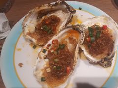 -街角等你.大连海鲜烧烤.经典铁板海鲜串(西安路店)