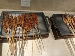 -绿岛港轩海鲜烤肉涮锅自助餐厅