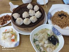 -炉旺斋上海小笼包·小馄饨
