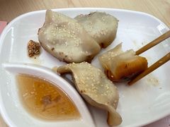 -小杨生煎(金山百联购物中心3楼店)