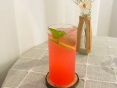 西柚苏打-微饮cafe