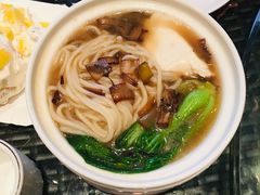 -老街坊美食汇(玉兰大街店)