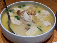 白水洋豆腐煲-荣小馆(杭州大厦店)