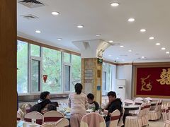 -迎宾楼(解放西街店)