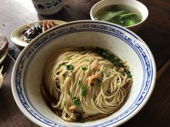 焖蹄面-同得兴 Since·1995 传统苏式面馆(嘉馀坊店)