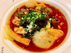 -成都你六姐·牛肉冒菜(城市集市合生汇店)