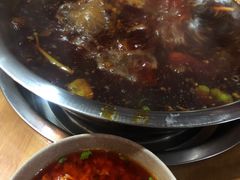 -肖肖酸萝卜鱼火锅(总店)