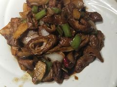 -梁家大院•农家菜(昆山会展中心店)