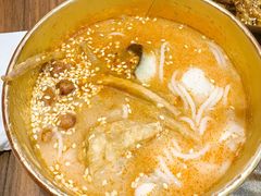 -鹤江桥·红油牛肉粉(SKP店)