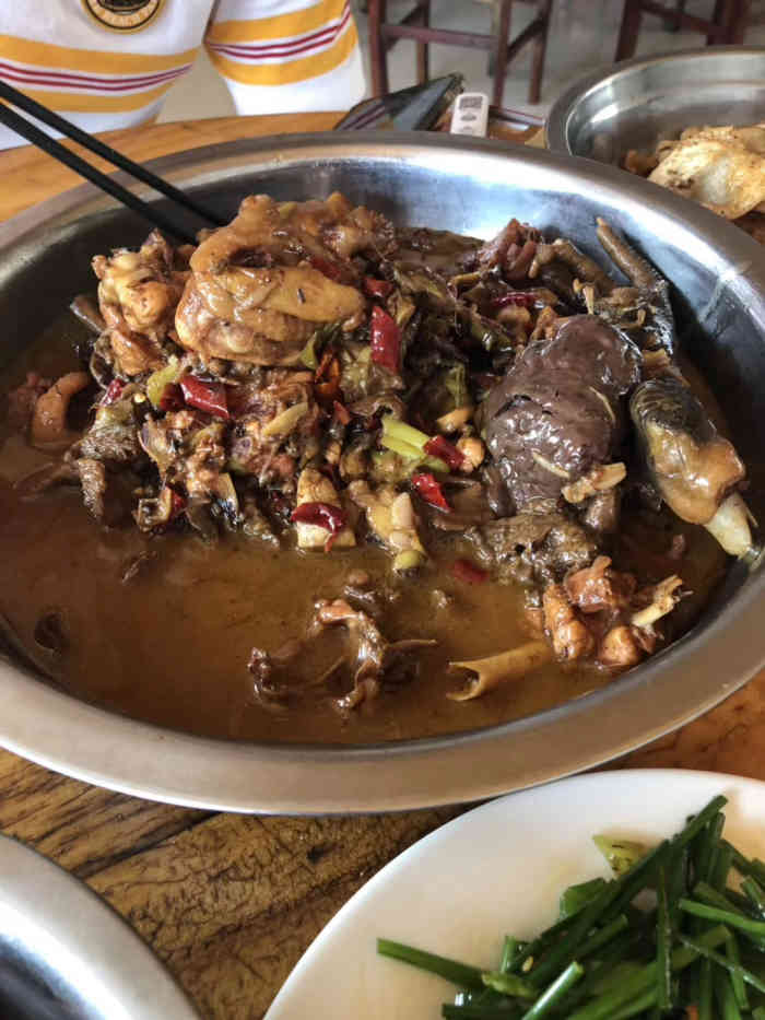 皇藏峪马立平正宗蘑菇鸡饭店-"从徐州过去 40分钟左右出发啦在网上.