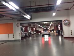 -上海喜玛拉雅酒店-停车场