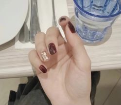 -阿噶西美甲美睫