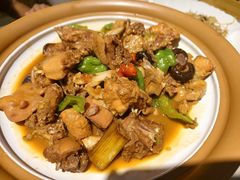 祁蒙山炒黑土鸡-有喜胶东小馆(太申祥和店)