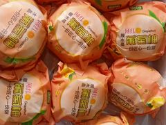 -上海龙吴水胜海发市场