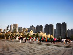 -东港音乐喷泉广场