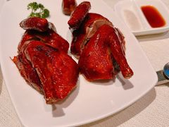 脆皮烧顶鸽-御宝轩(益丰·外滩源店)