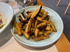 -聚友斋(陶瓷琉璃馆水晶街店)