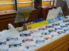 -优医视平价眼镜蔡司依视路折扣工厂店(十里堡店)