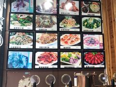 菜单-老东镇啤酒屋海鲜加工·蒸汽海鲜·海鲜烧烤(台东店)