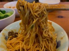 麻辣碗杂面-兵哥豌豆面(青华店)