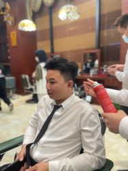 -尼特斯男士发型馆