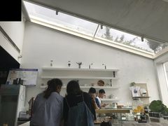 -UNI UNI(环亚凯瑟琳店)