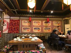 大堂-东三省东北铁锅炖(龙泉店)