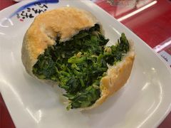 虾皮野菜盒子-玉华台饭庄(裕中西里小区店)