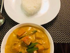 绿咖喱鱼肉-Old House Restaurant
