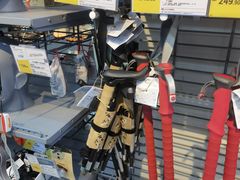 -迪卡侬(苗岭路店)