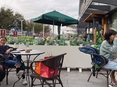 -星巴克(七宝领展广场1F店)