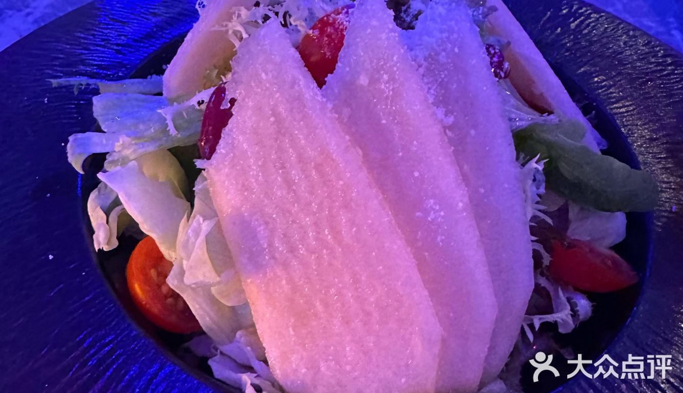 氛围很好的美式餐酒吧