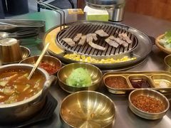 -釜山火炉·海鲜烤肉(紫藤路店)