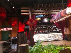 -老滇山寨•云南特色菜•地方菜•民族风情歌舞表演(金碧店)