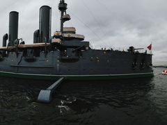 -阿芙乐尔号巡洋舰