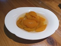 冰镇黄桃-食鸡公社辣子鸡·潍坊菜·烧烤