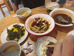 -朱大嘴肥肠血旺(福字街店)