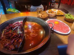 -萍姐火锅·公路夜市(武汉首店)