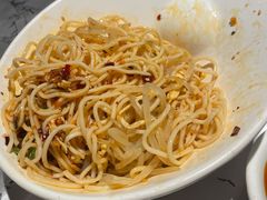 鸡丝凉面-红辣椒·川菜·火锅(张杨路店)