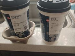 -霸王茶姬(南强街店)