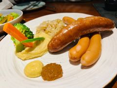 德国香肠拼盘-LENBACH兰巴赫西餐·精酿啤酒(香格里拉店)