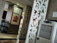 -蓝天逸境足浴会所