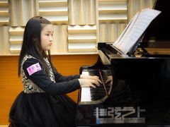 -七弦之上钢琴培训学校